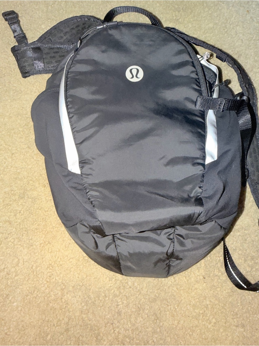 Lululemon Fast Free Reflective Backpack/Hydration Bag - 13L - Black